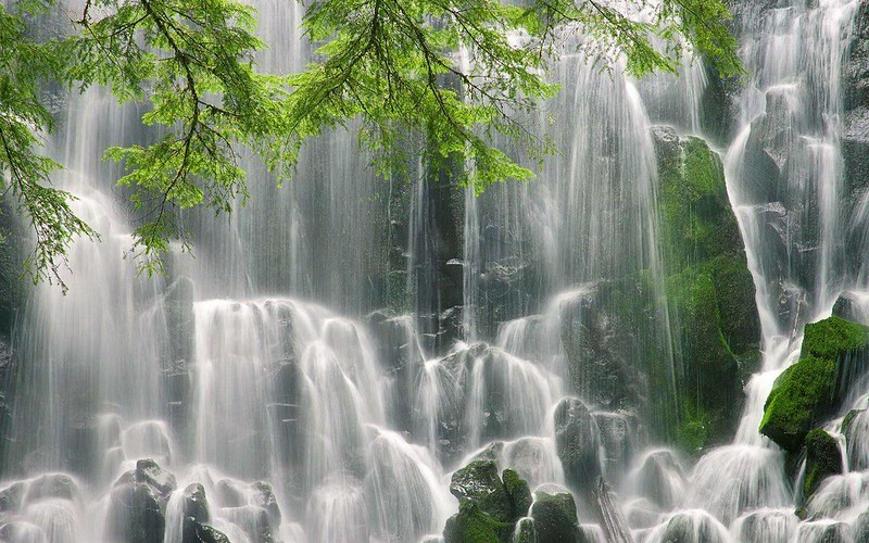 waterfall hikes in Oregon Ramona Falls Beautiful