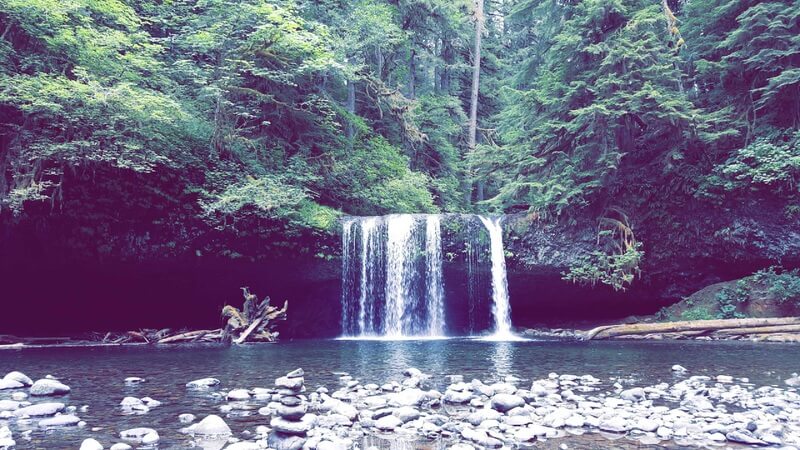 Oregon Waterfall Hike