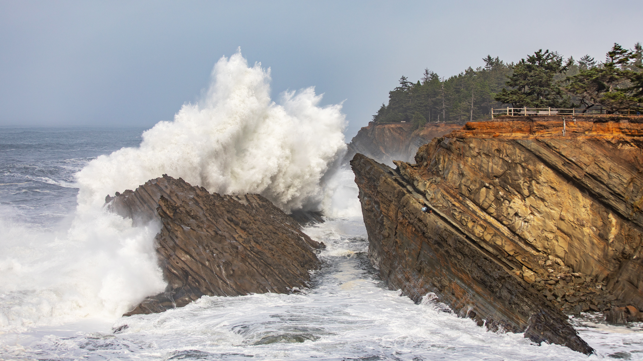Winter Storms On Southern Oregon’s Coast Are Oregon’s Best Drama