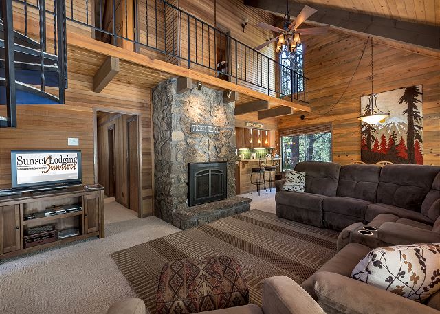 Stay In The Cutest Little Cabin This Fall In Sunriver Oregon