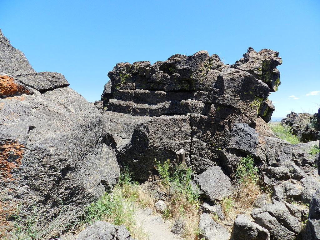 northwest native americans captain jack's stronghold