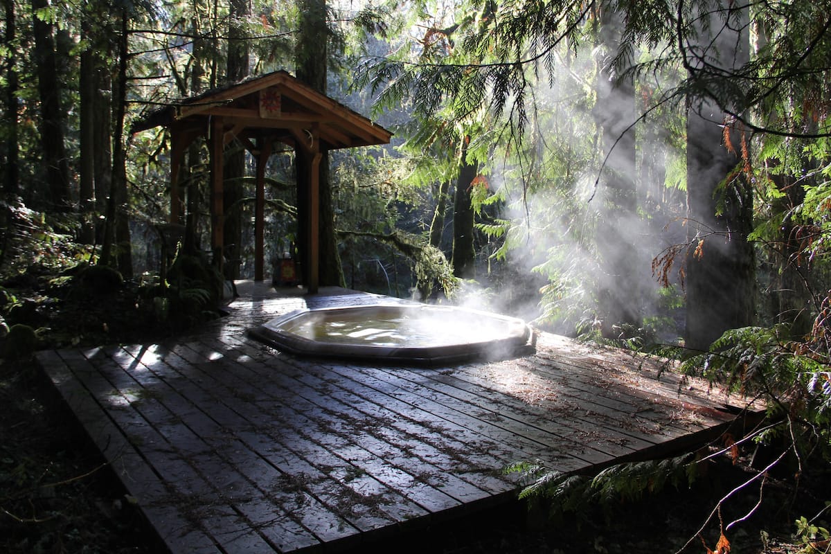 This Creekside Cabin Near Eugene Oregon Boasts A Gorgeous Woodland Hot Tub