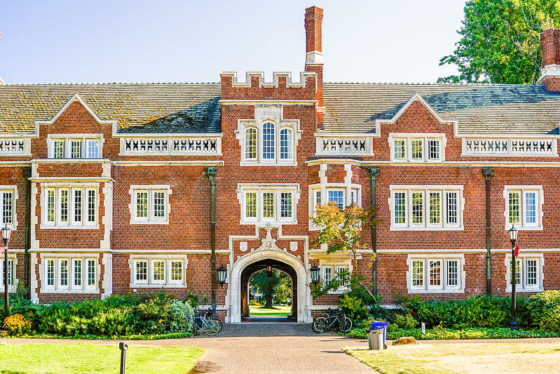 Visiting This Oregon College Is Like Going To Hogwarts