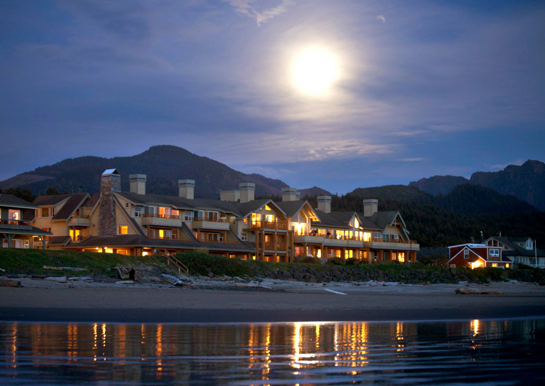Oregon Has 3 Top Ranking Resorts In U.S. Top 15 – All In Cannon Beach