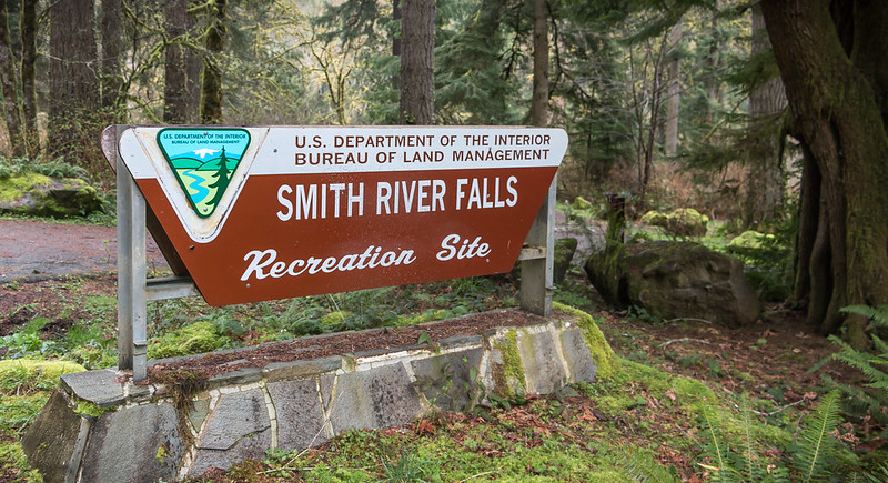 smith river, oregon, swimming holes, recreation, fishing, nature