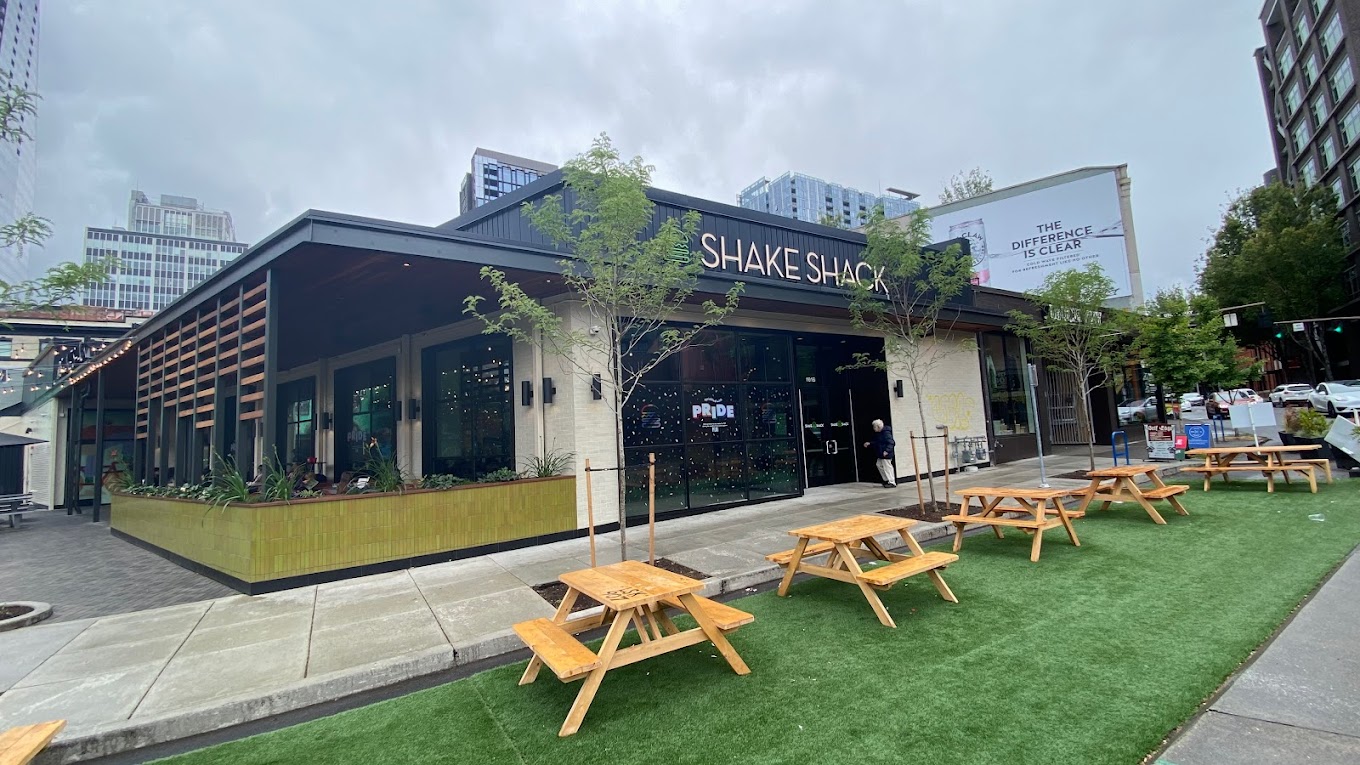 Shake Shack is Slated to Open at This Premier Mall in Portland