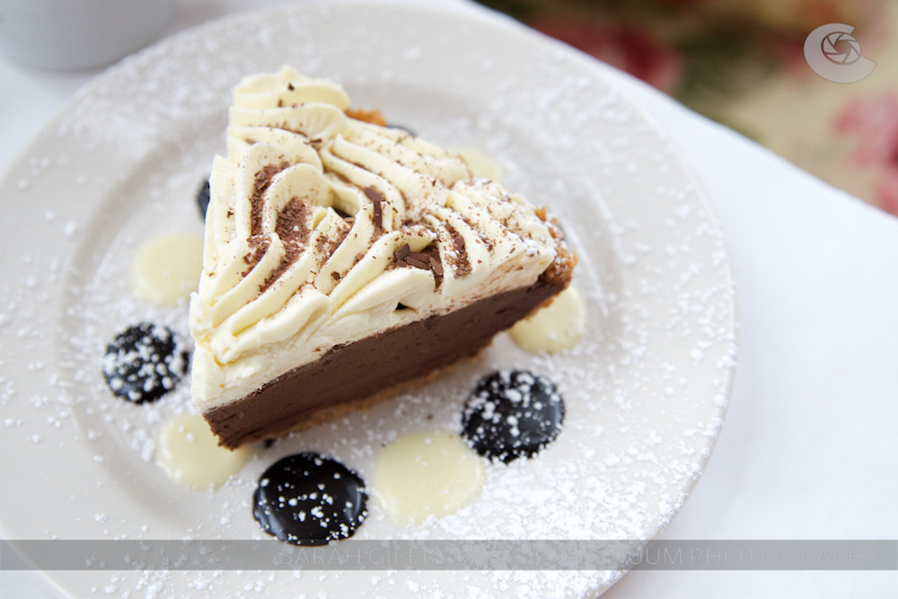 A tasty and delicate looking piece of chocolate cake dusted in powdered sugar at Mother's Bistro And Bar.
portland oregon, best restaurants, 2024, where to eat, best brunch, food and drink, bars, pizza, sushi, thai food, PDX, foodie heaven