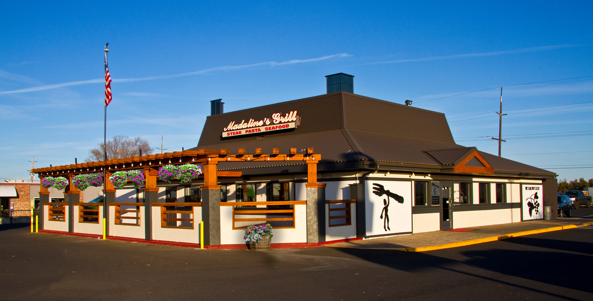 See Why Everyone’s Talking About This Oregon Steakhouse’s Unmatched Steaks and Service