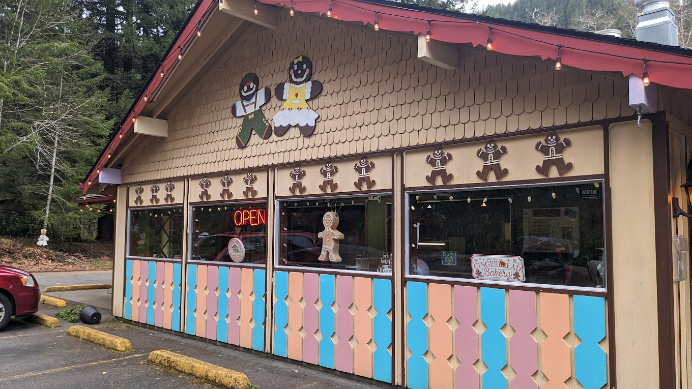 The Gingerbread House In Oregon With French Toast That Will Melt In Your Mouth